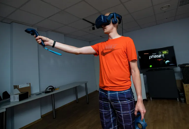 18.07.2018. Tallinn. Vive Pro virtuaalrealsuse seade. vive pro virtual reality system. FOTO: EERO VABAMÄGI/EESTI MEEDIA