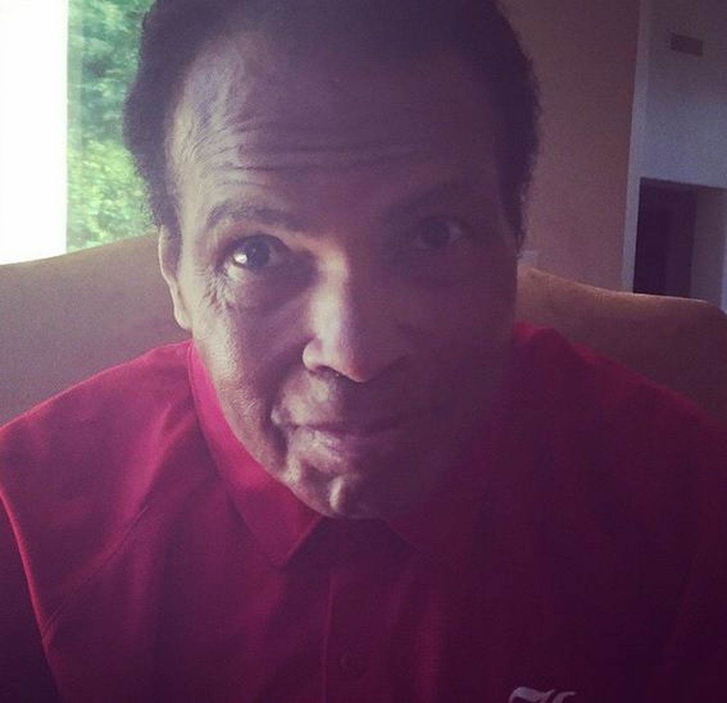 Muhammad Ali selfie.