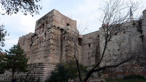 Turcijas prokuratūra pieprasījusi Stambulas mēram vairāk nekā 2000 gadu cietumsodu