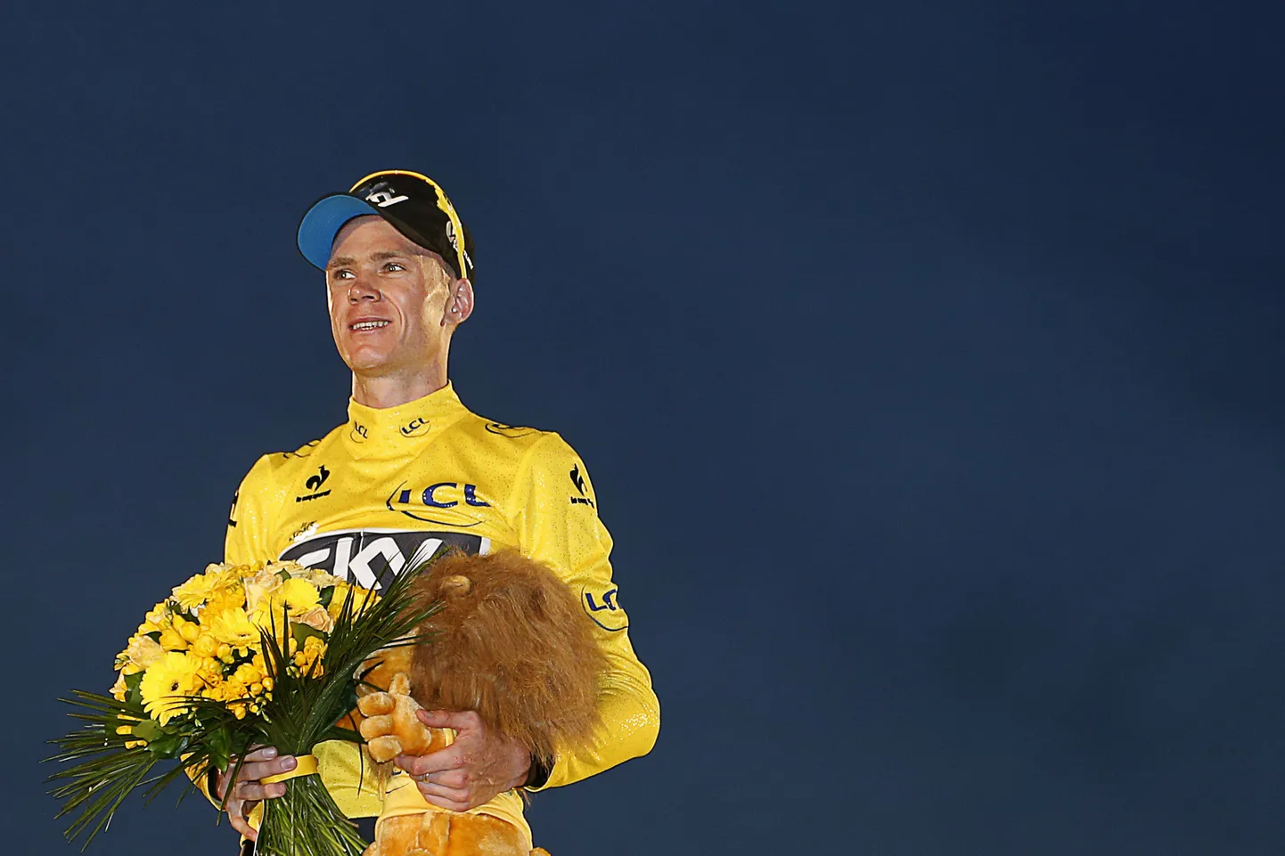 Chris Froome tähistamas tänavust Tour de France'i võitu.