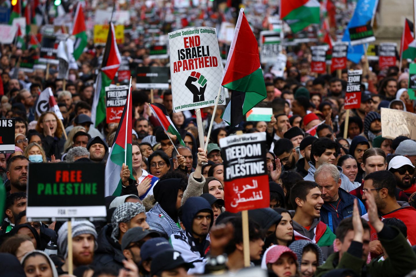Palestiina-meelne protest Londonis 21. oktoobril 2023. aastal.