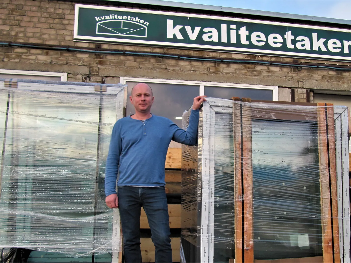„Talvekuudel on avatäidete nõudlus väiksem, aga tööd Kvaliteetaknas jätkub,” kinnitab ettevõtte juhatuse liige Indrek Idvani.