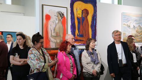 Pärnu's annual nude art exhibition "Man and Woman" inspired by Baltic Sea song, features over 60 European artists
