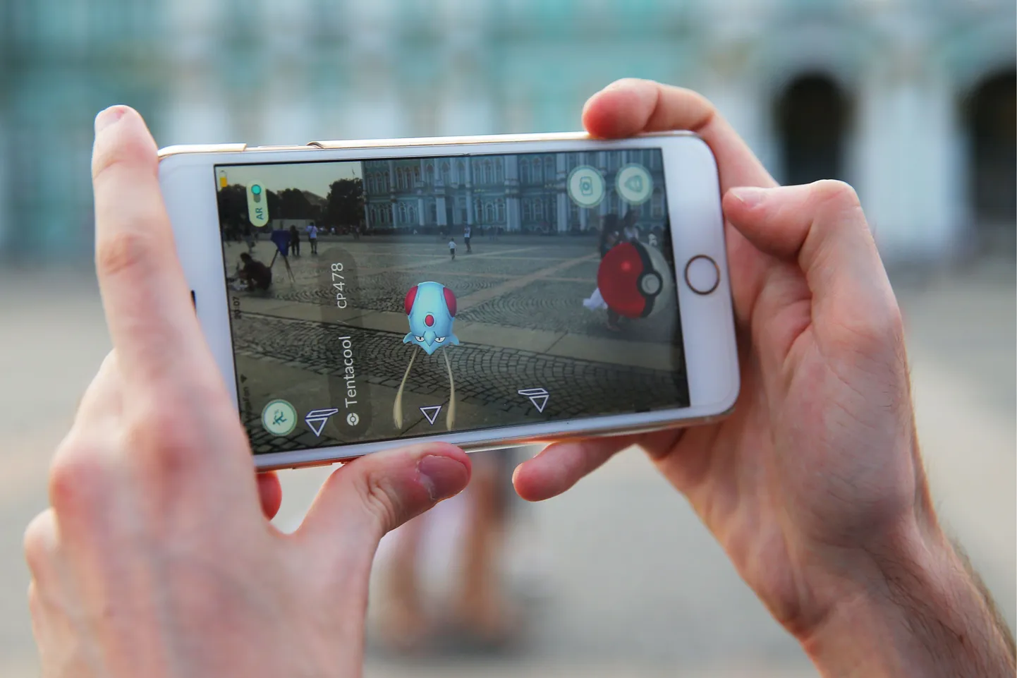 19-aastane Peterburist pärit Georgi Timofejev on hetkel pokemonipüüdmise valitsev maailmameister.