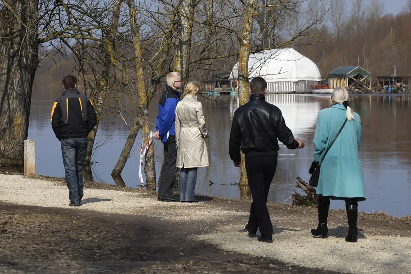 Kõrget veeseisu saab Emajõe ääres uudistamas käia tõenäoliselt veel umbes nädala.