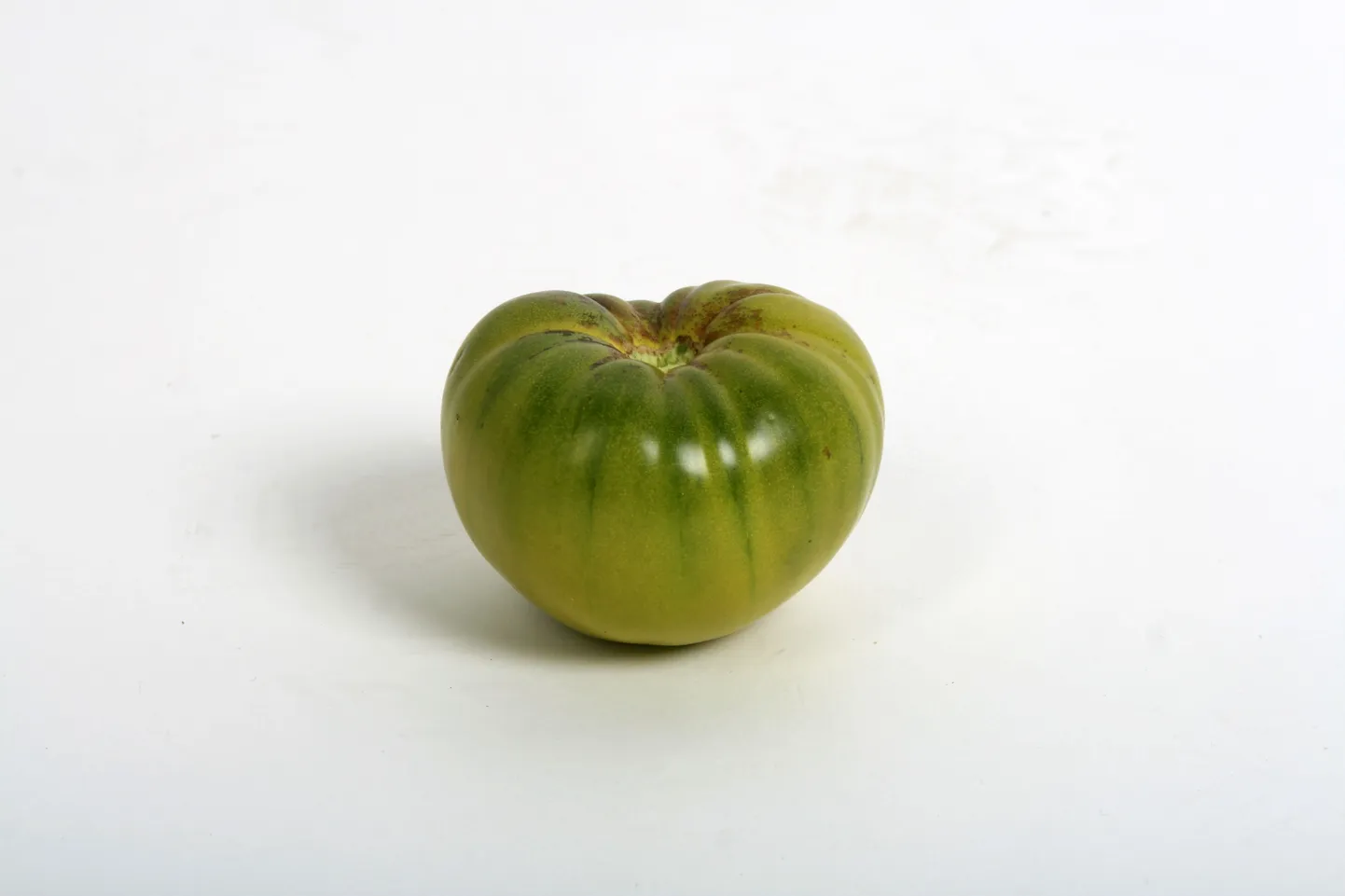 Roheline tomat.
