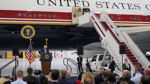 USA õhujõud esitlesid Katari kingitud uut presidendilennukit