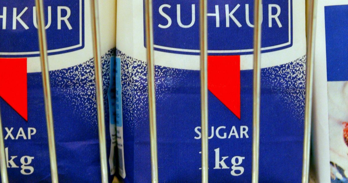 Узнайте, в каком магазине можно  самый дешевый сахар
