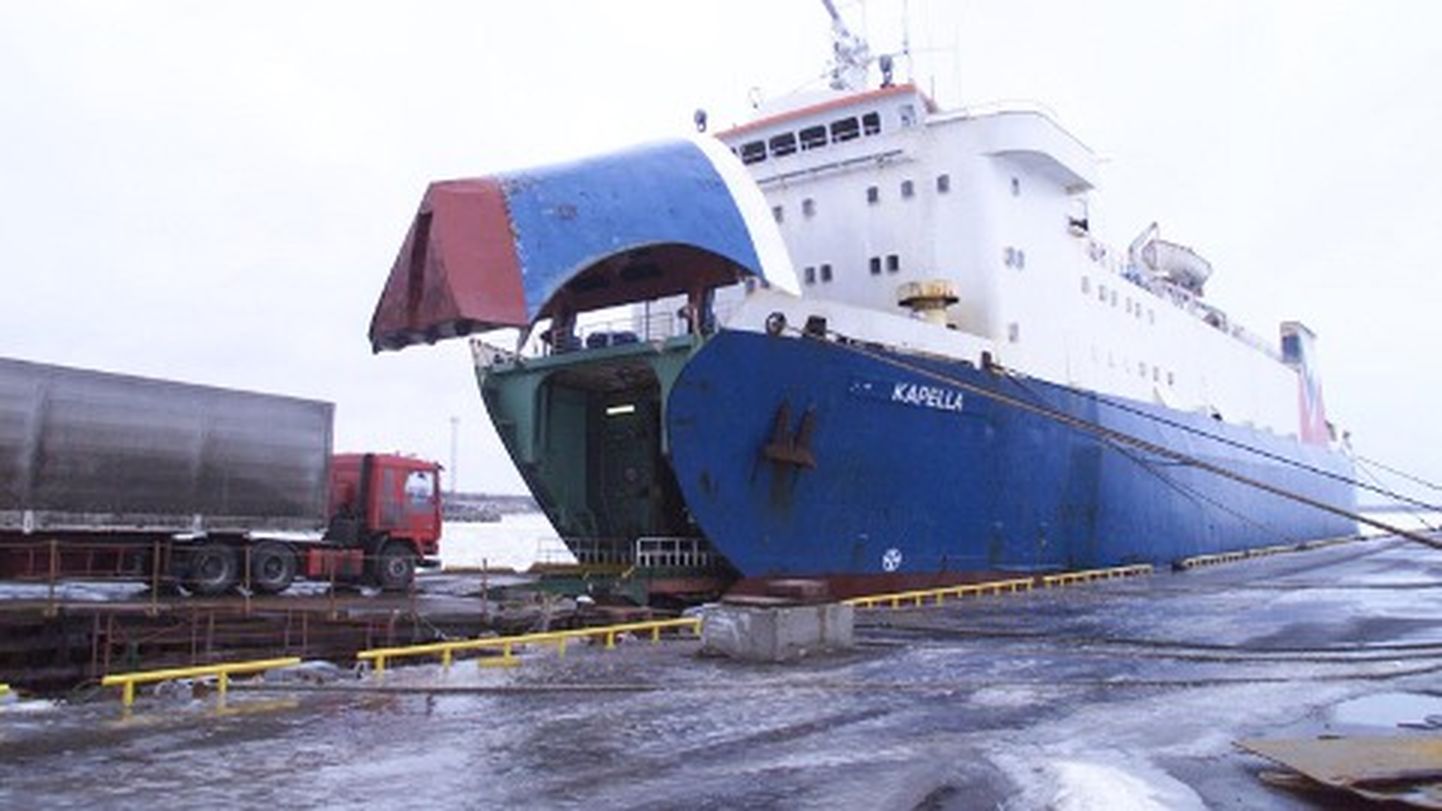 Ust-Luuga ja Sillamäe vahel hakkab sõitma kuni tänavuse augustini Tallinkile kuulunud laev Kapella, mis sõitis peamiselt Paldiski ja Rootsi sadama Kapellskäri vahel.