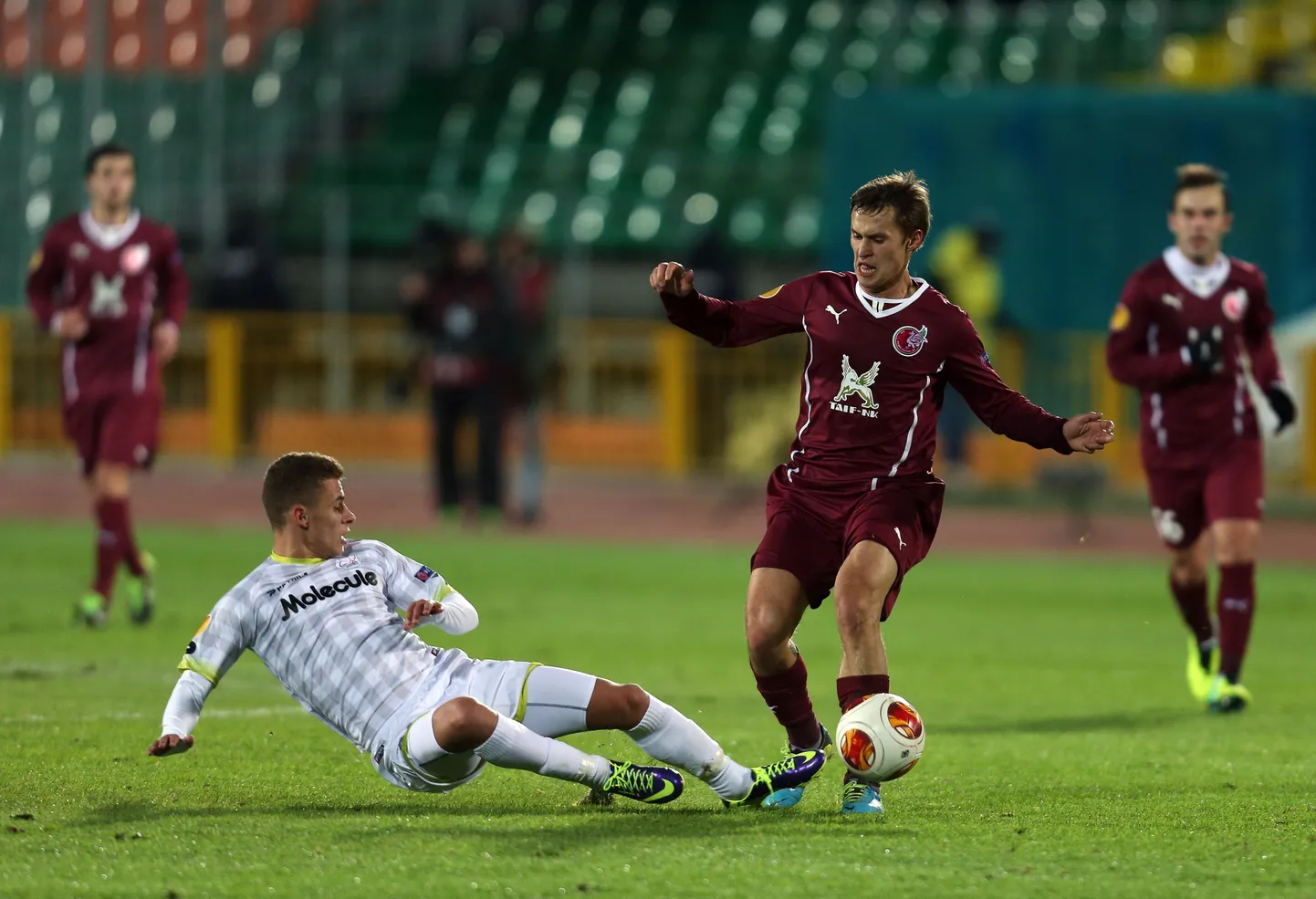Момент матча "Рубин" - SV Zulte Waregem.