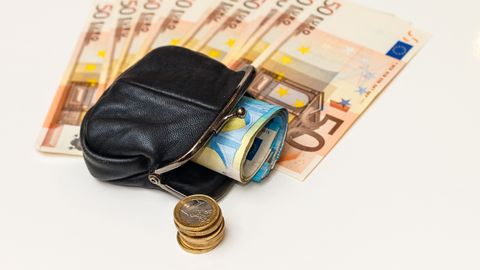 Житель Таллинна выманил у местного самоуправления более 11 000 евро 