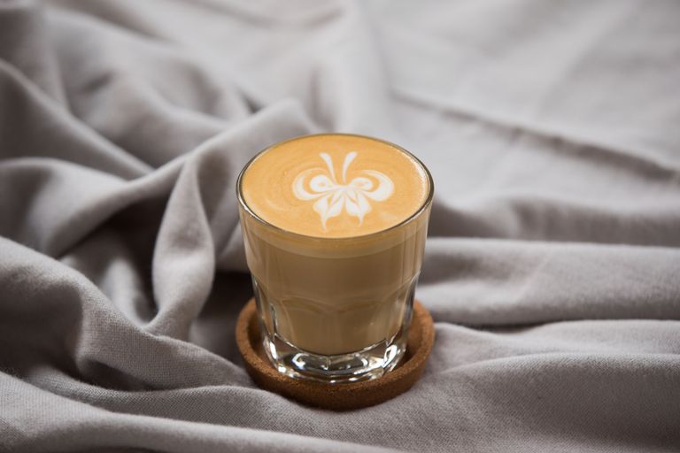 Caffè latte on ¼ espressost ja ¾ vahustatud piimast tehtud kohvijook. Latet juuakse tavaliselt kõrgest klaasist.