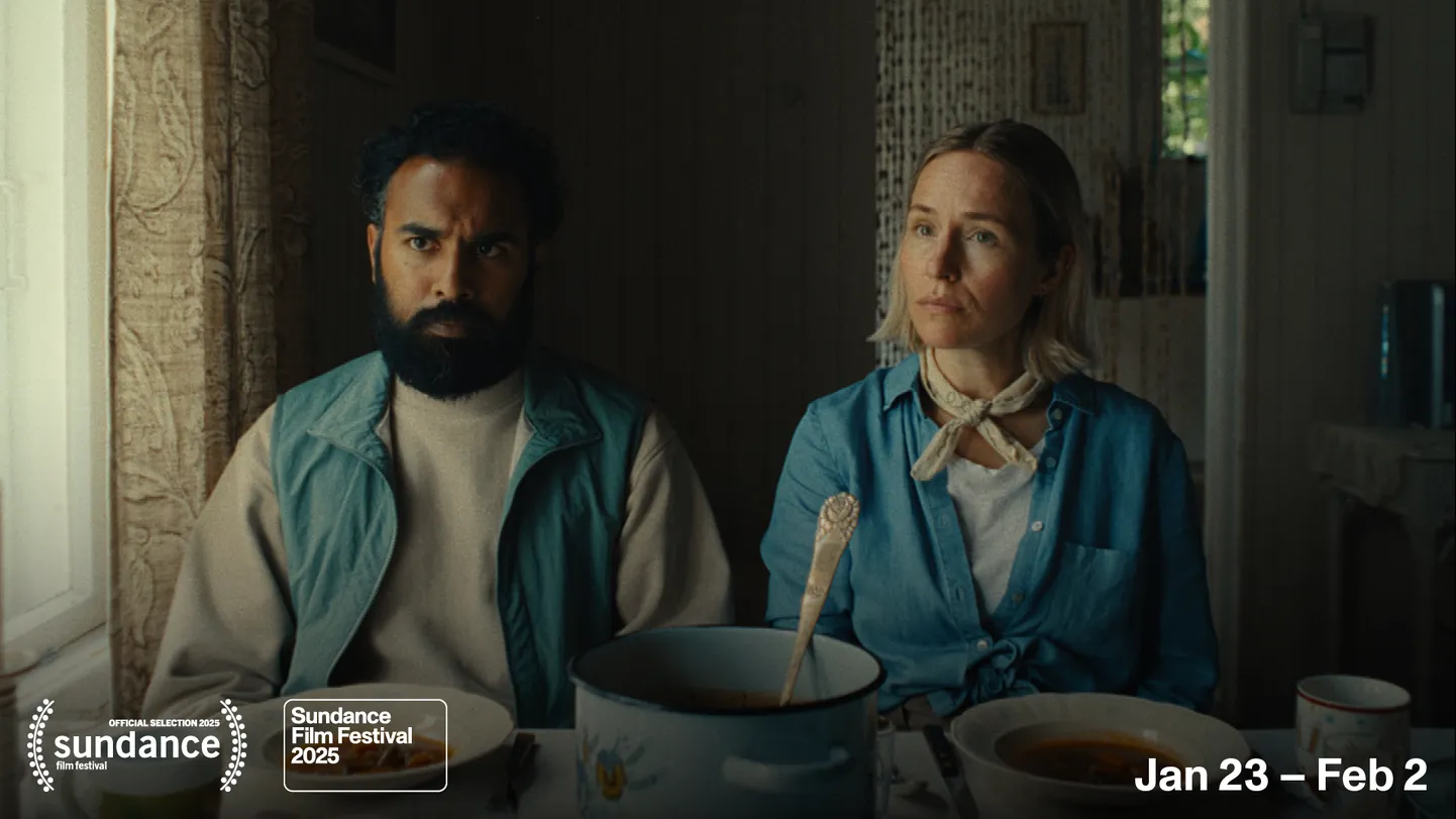 Stsenarist-režissööri Evan Twohy debüütfilm «​Bubble & Squeak» räägib absurdikomöödia võtmes loo noorest abielupaarist, kes sattuvad kapsaste smugeldamise süüdistustega riiki, kus kapsad on keelatud.