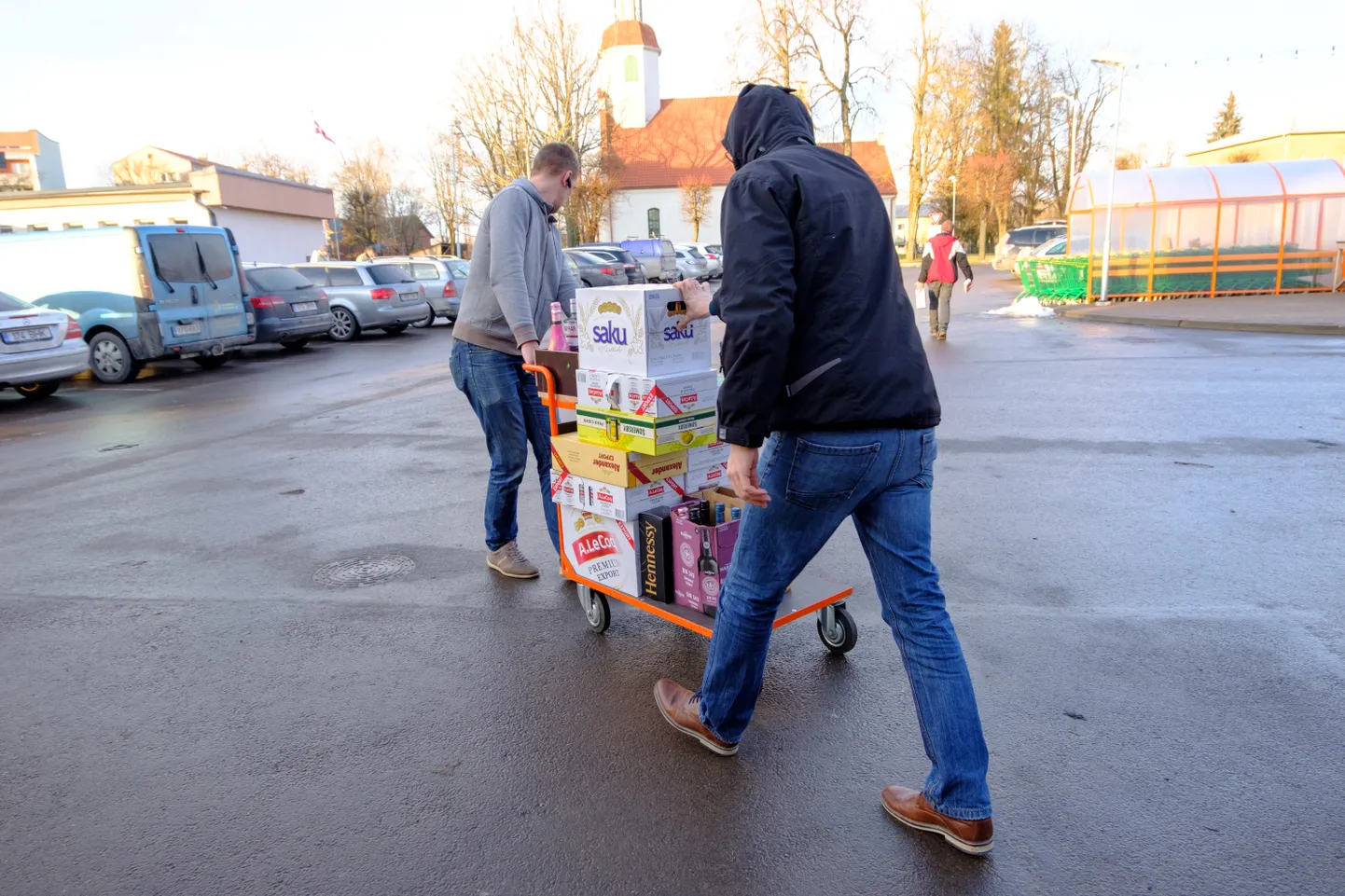Valka, Läti 27.12.2017
Super Alko alkopood Eesti-Läti piiril.