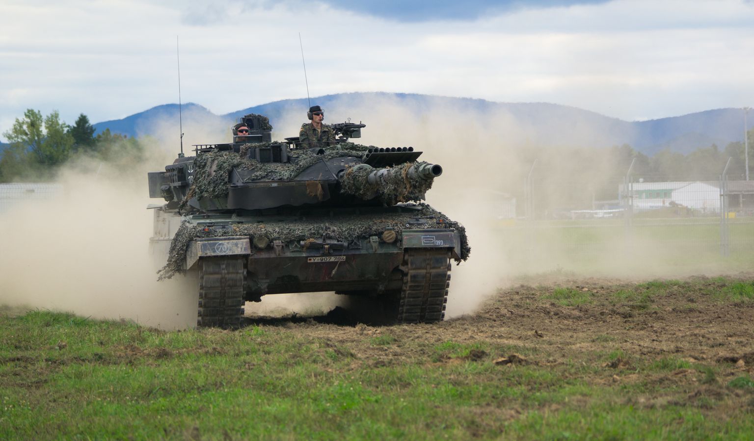 Tanks "Leopard 2". Ilustratīvs attēls.