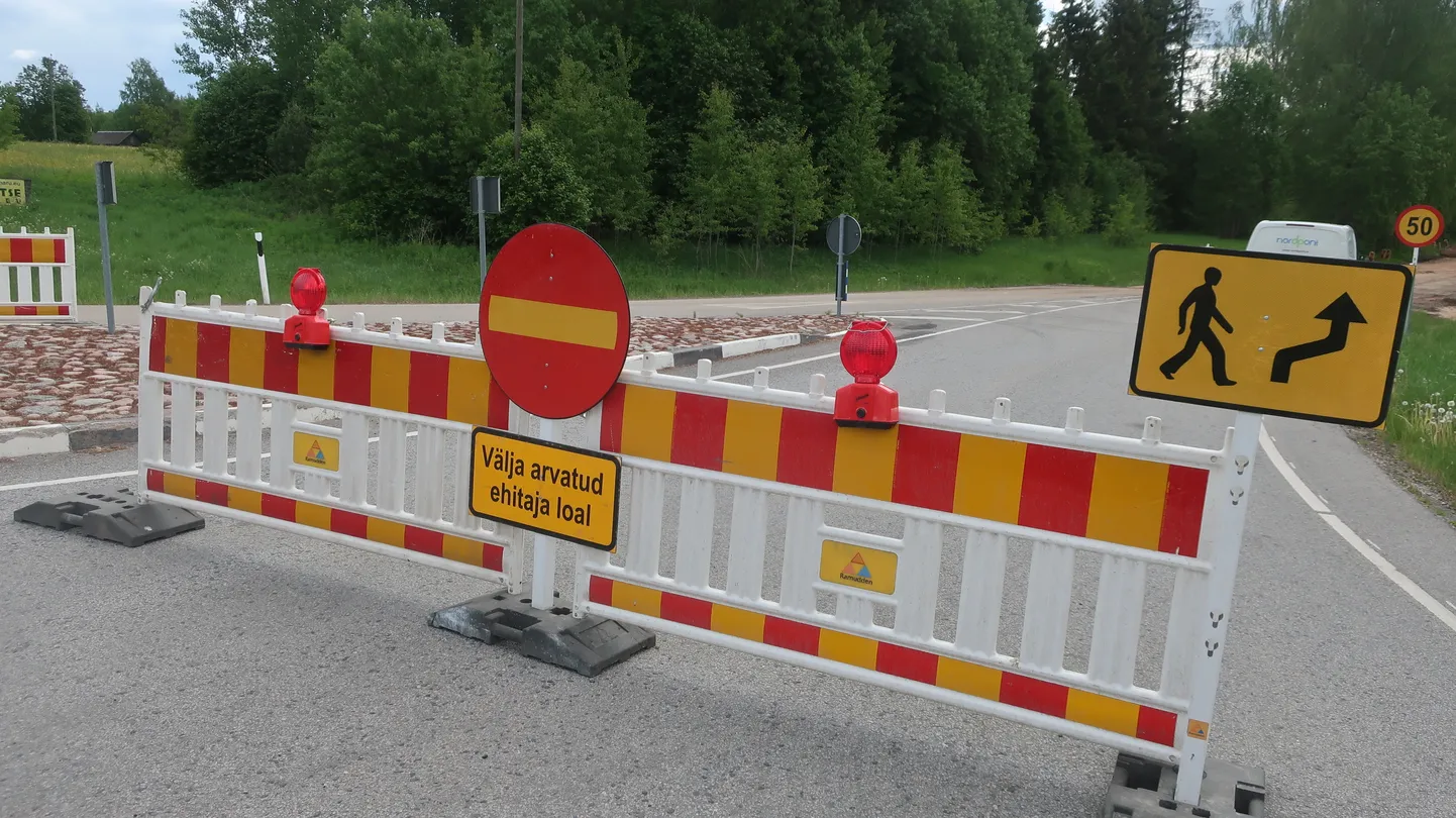 Teelõik on liiklusele suletud 14. augustini. Foto on illustratiivne.
