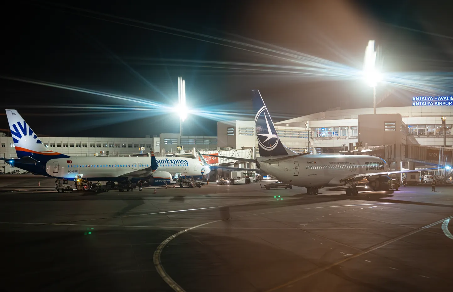 Самолет SunExpress в аэропорту Антальи. Фото иллюстративное.