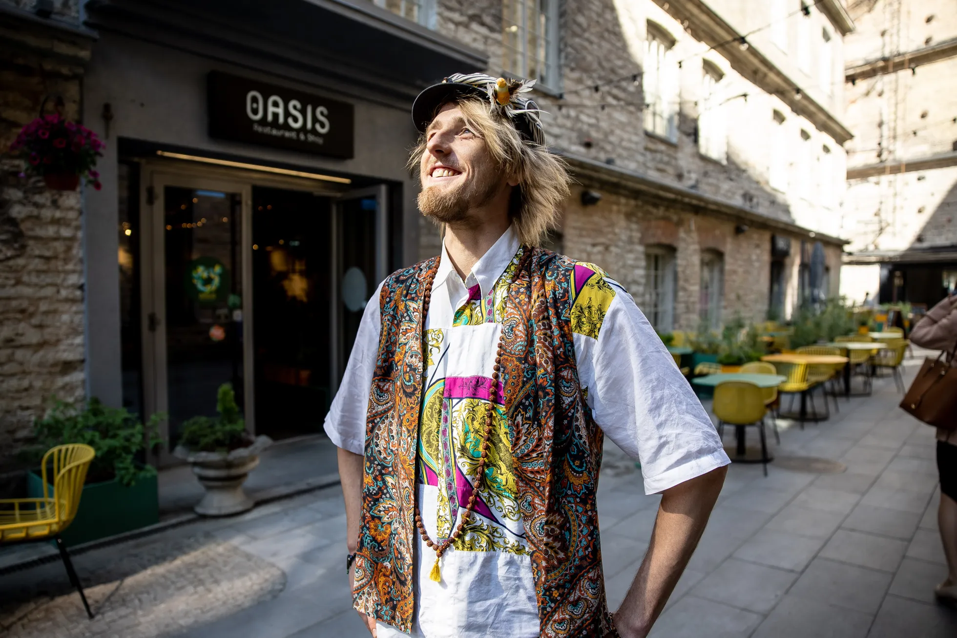 Toomas Laigu soovib elus liikuda elus edasi sellisele tasandile, kus armastus on otsus. Inspiratsiooniks sai talle õige naise kohtamine.