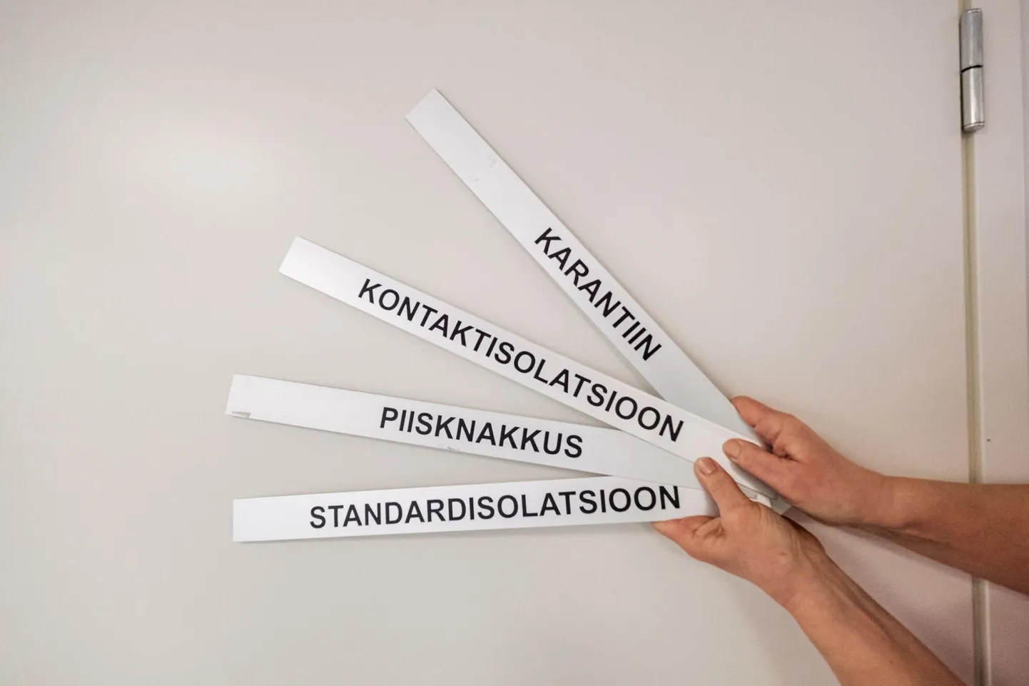 Pärnu haigla nakkushaiguste osakonnas on ravil kaheksa COVID-19-haiget, noorim neist 18aastane.