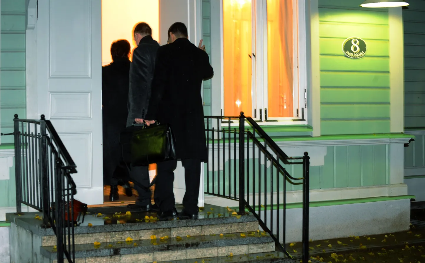 Keskerakond ja sotsiaaldemokraadid kogunevad Poska majja läbi rääkima.