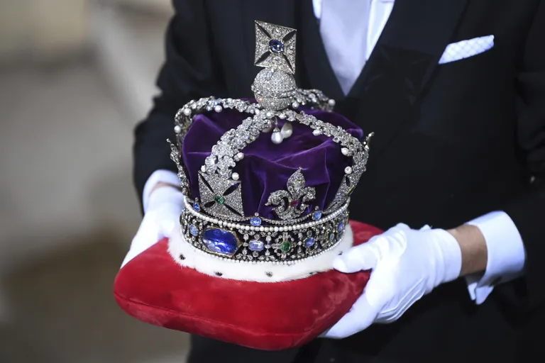 Britannia kuninglik kroon.