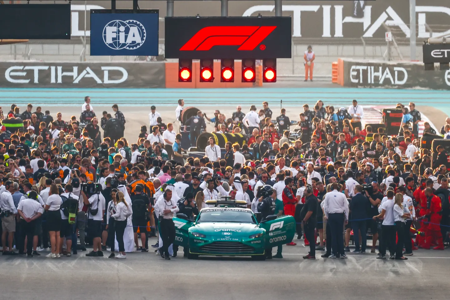 F1 stardirivi.