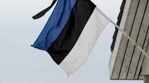 Завтра в Эстонии вывесят траурные флаги