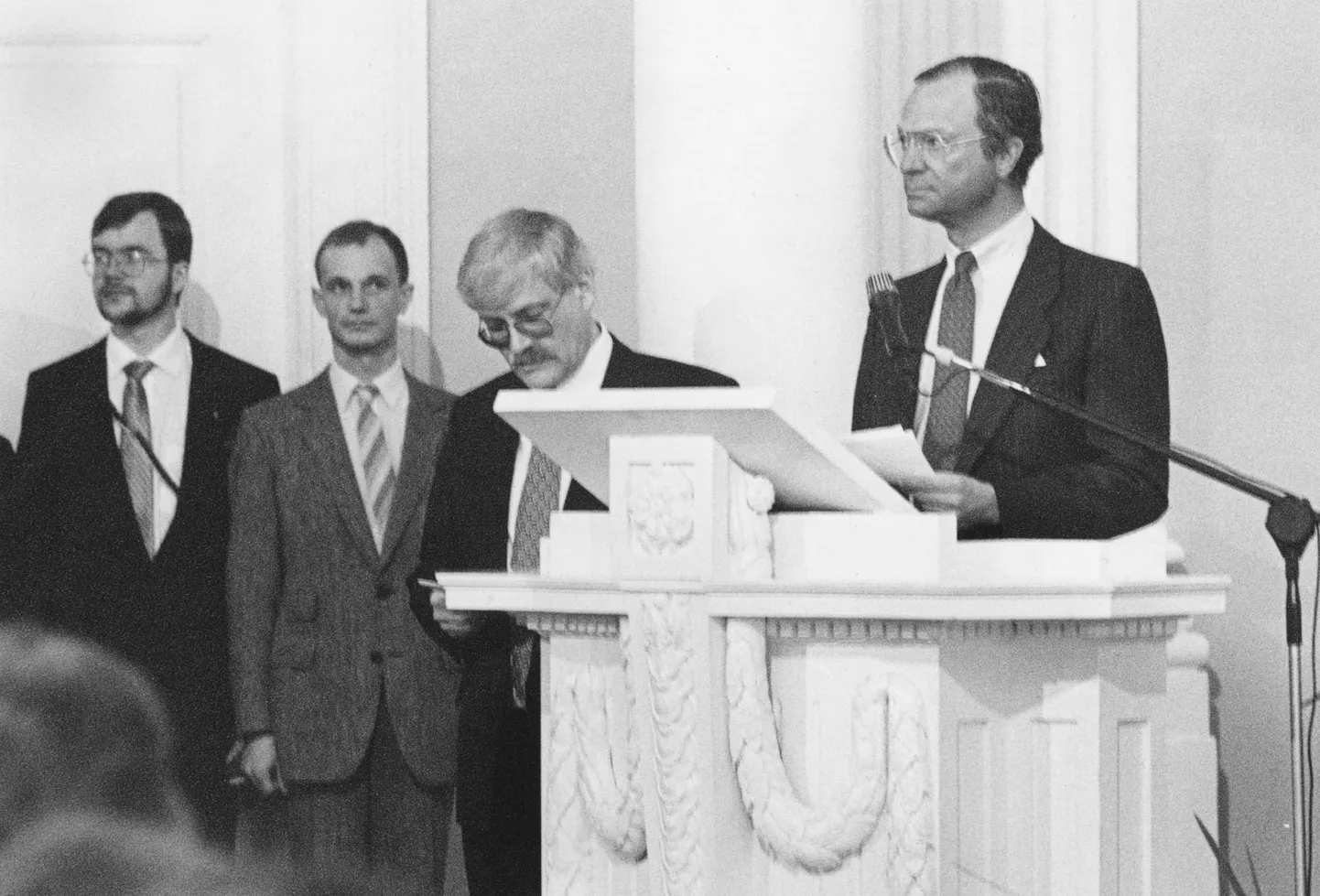 Tartus, 22.04.1992 Rootsi kuninga Carl XVI Gustafi visiit Eestisse.