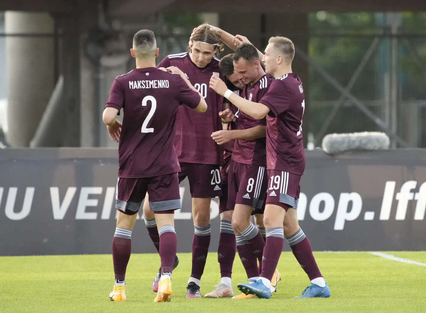 Läti alistas koduplatsil 3:1 Leedu.