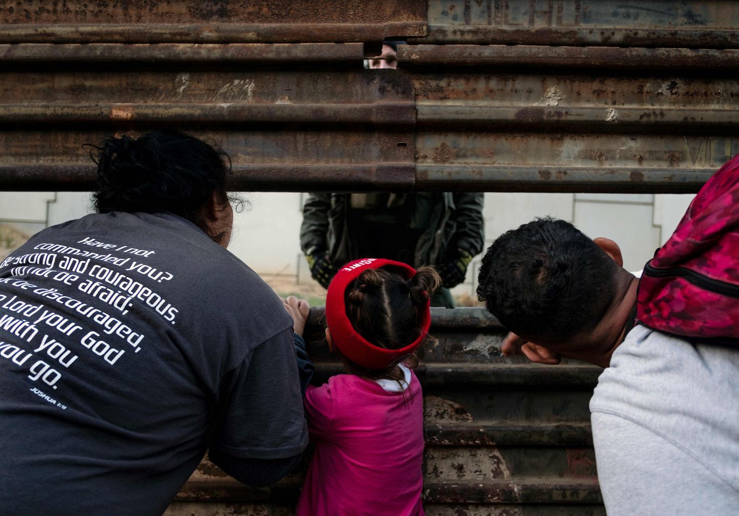 Hondurasas migranti pie Meksikas un ASV robežas