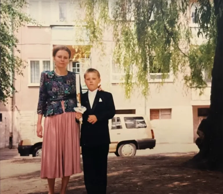 Навроцкий в детстве.