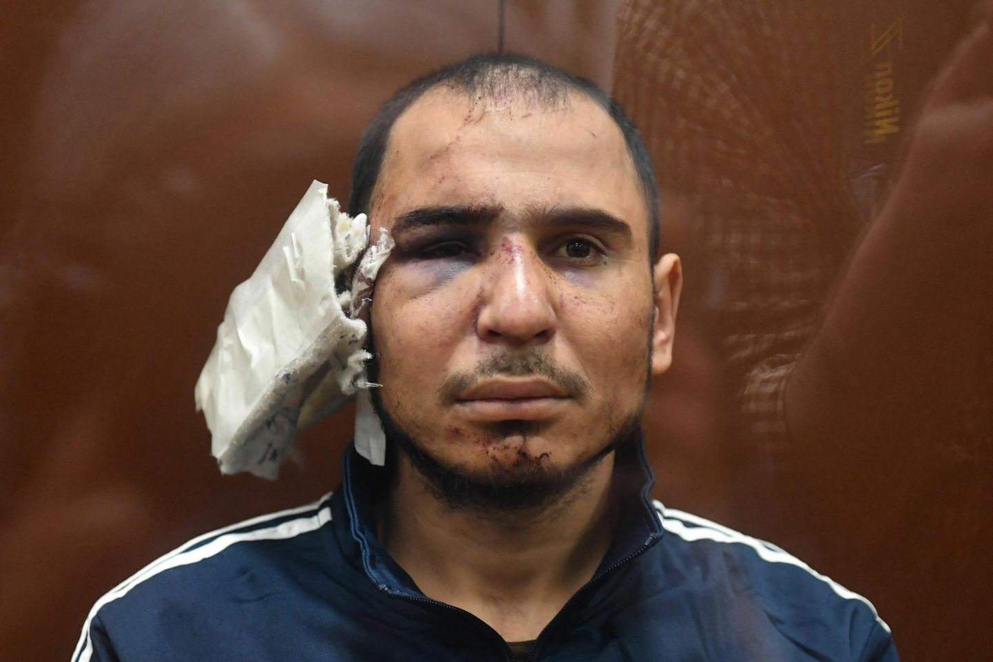 Saidakrami Ratšabalizoda Moskva kohtus. FSB lõikas mehel ülekuulamise ajal kõrva maha ja sundis teda seda sööma.