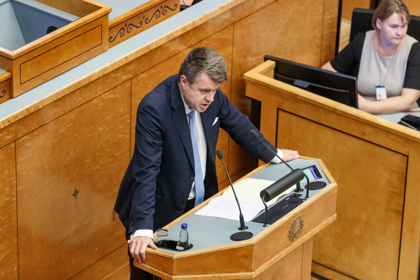 Urmas Reinsalu peab vajalikuks CO2 kvooditasudest kogutud maksuga leevendada elektri hinna tõusu tarbijatele.
