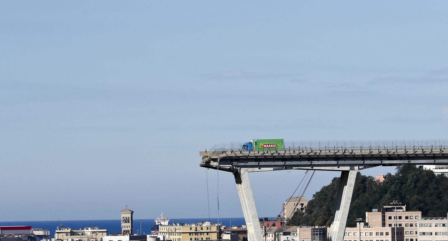 Morandi sild, mis ühendas Genova linna üheks tervikuks, vajus üleeile kokku.
