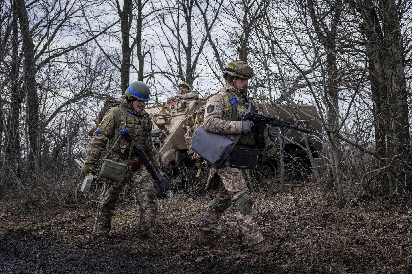 Ukraina sõdurid Vuhledari lähedal.