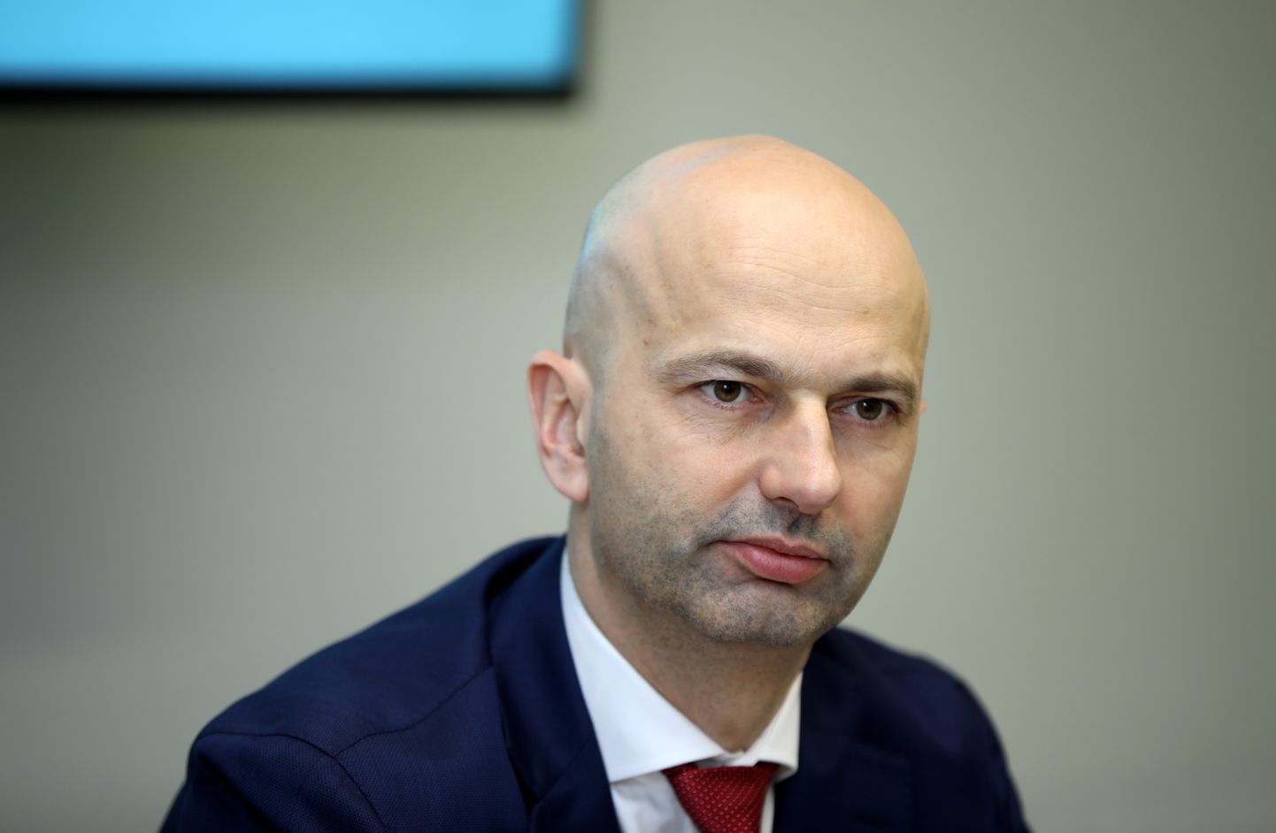 Valsts kancelejas direktors Jānis Citskovskis piedalās preses konferencē par Trauksmes celšanas likuma pirmā darbības gada rezultātiem.