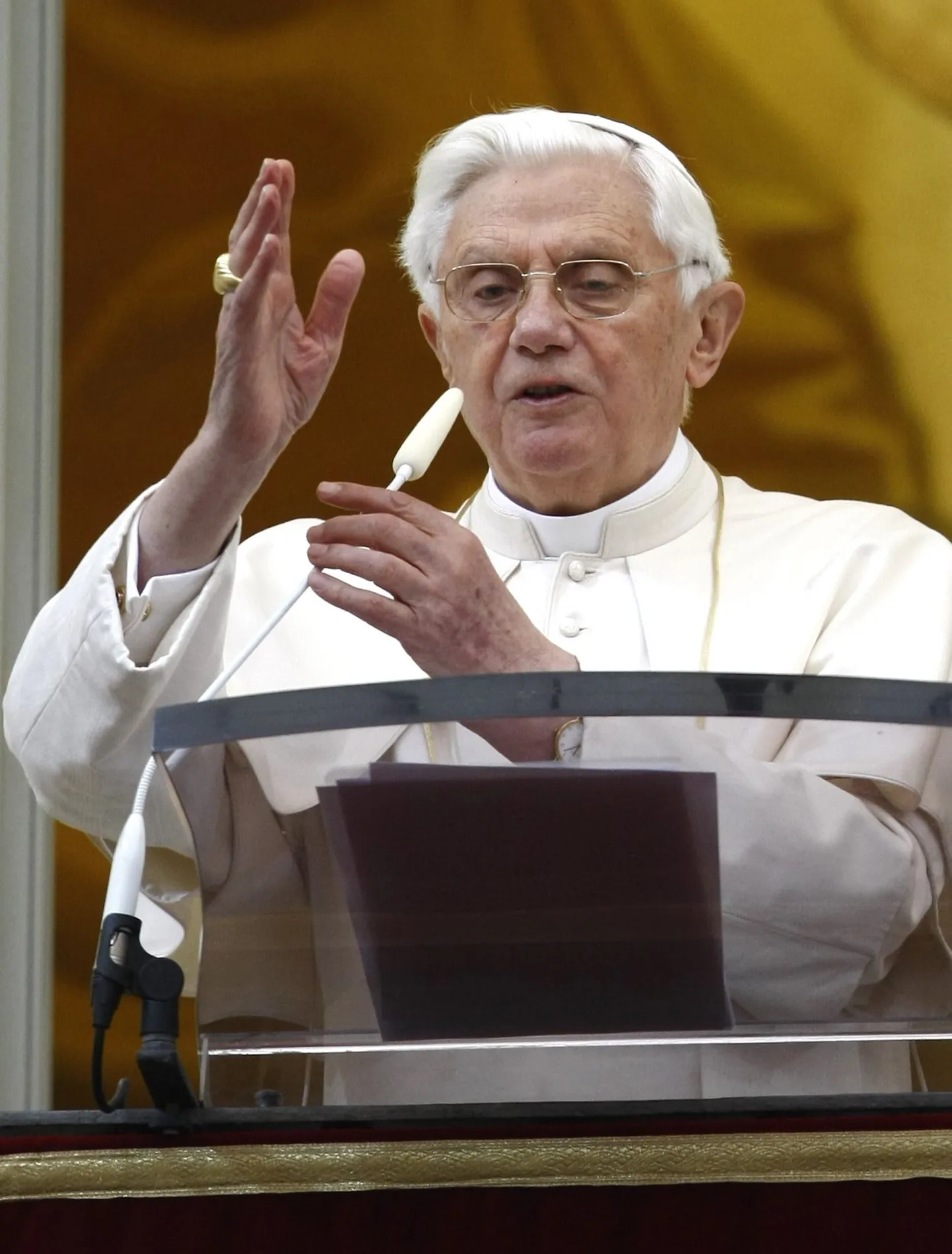 Paavst Benedictus XVI