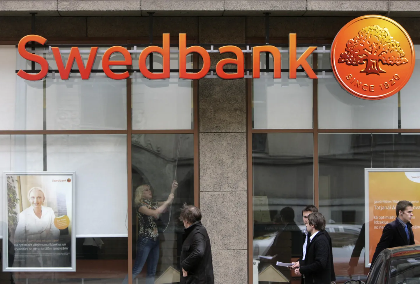 Swedbank.