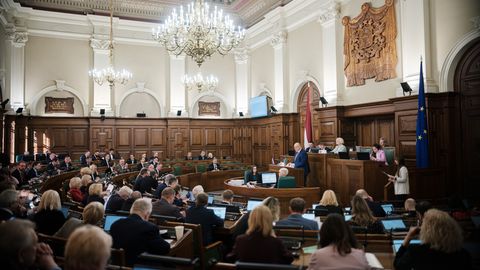 Jaunākie partiju reitingi: Kuras partijas iekļūtu Saeimā, ja vēlēšanas būtu šodien?