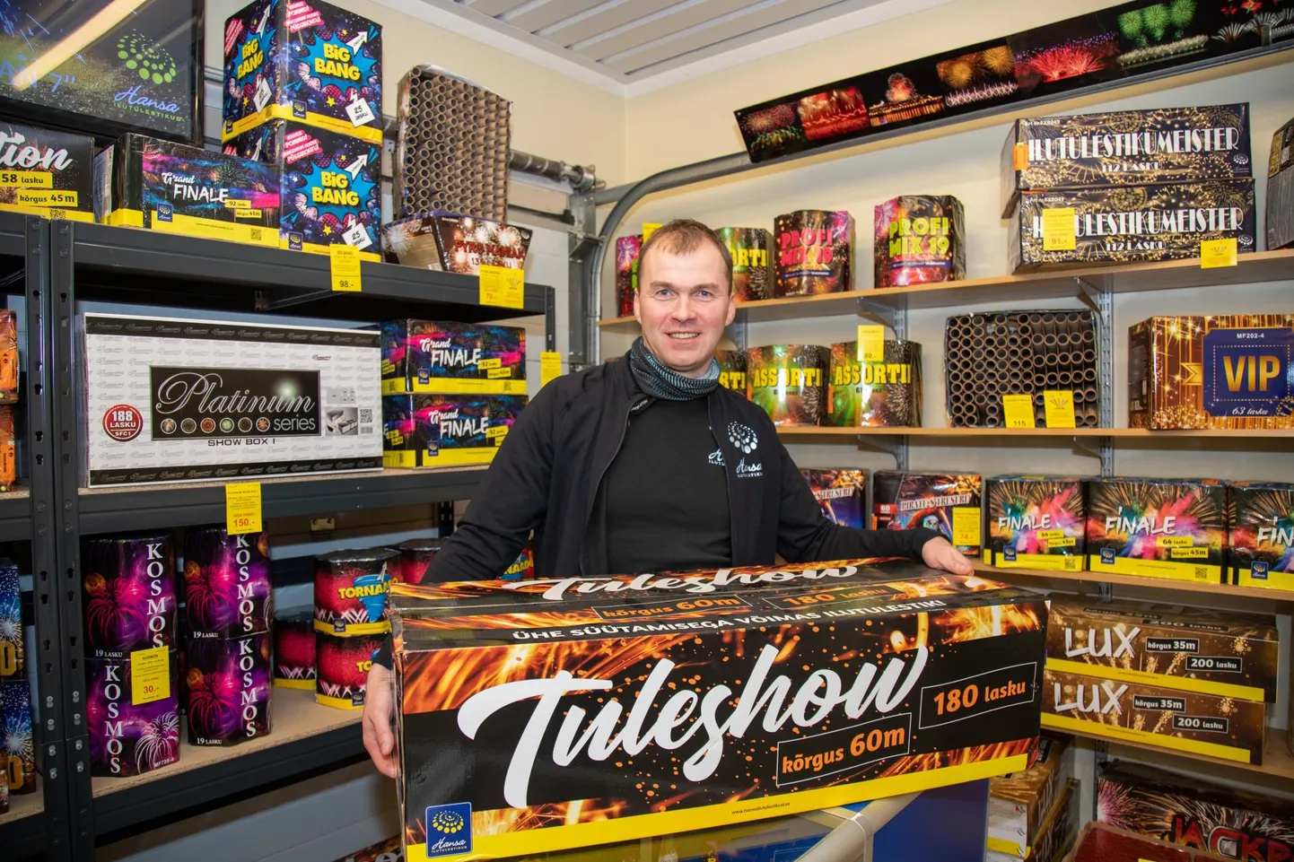 Hansa Ilutulestike juhi Kalle Tüüri sõnul ei ole omavalitsuste ilutulestikust loobumine ettevõttele majanduslikult kahjulik olnud.