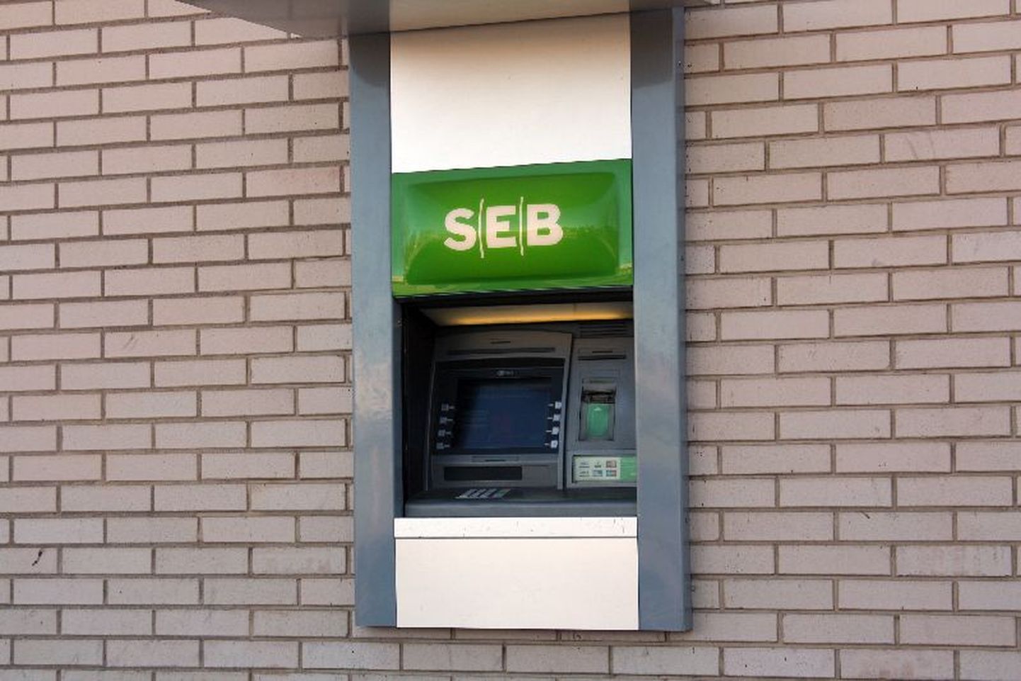 SEB sularahaautomaat.