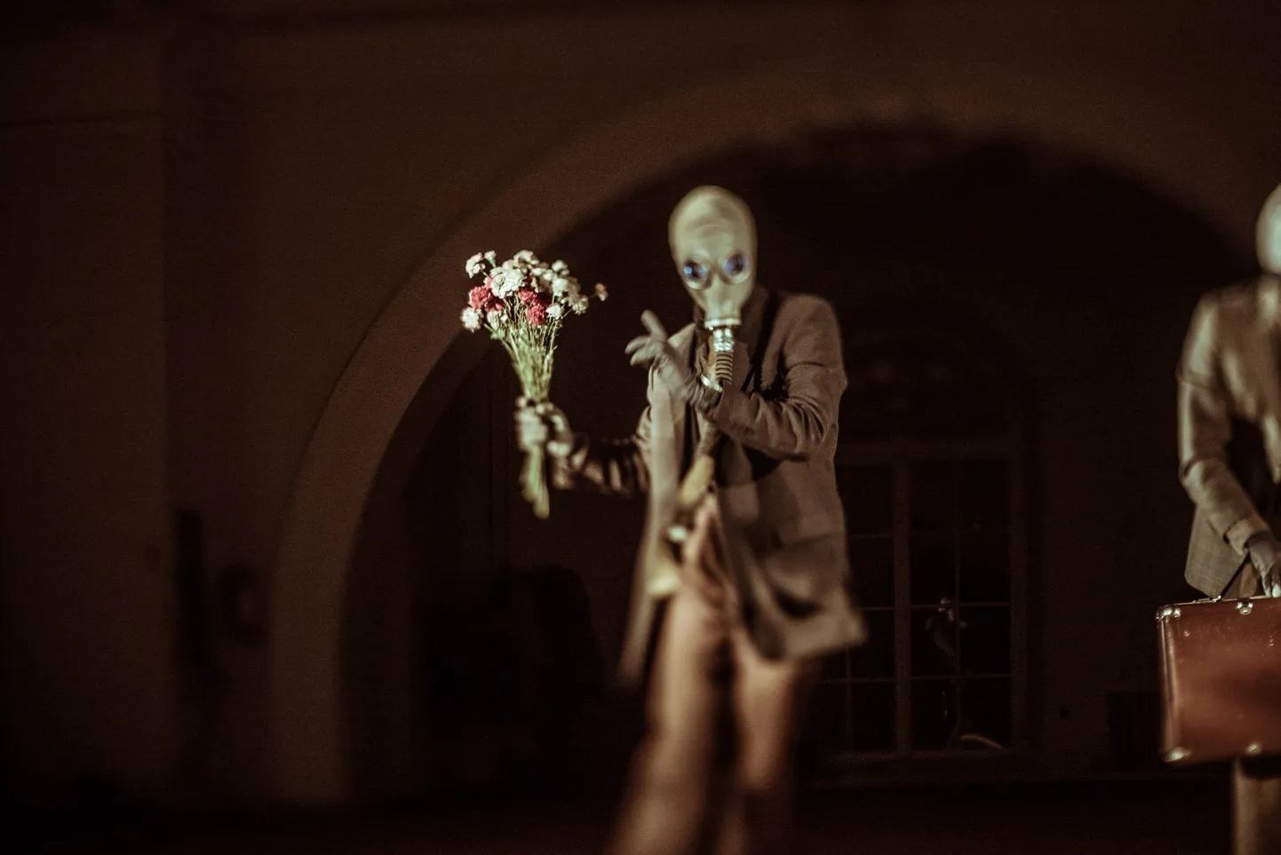 Ivar Põllu lavastus "1987" Tartu Uues Teatris.