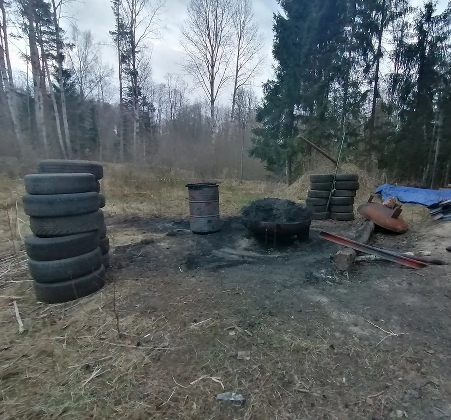 Põletatud oli umbes 13 ja järge ootas veel 40 rehvi.