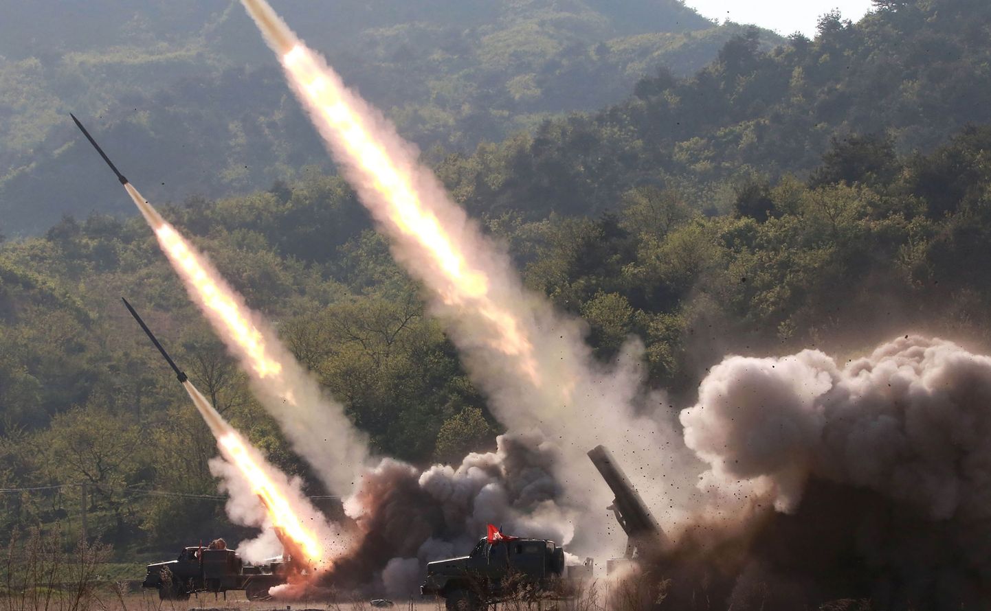 Põhja-Korea relvajõudude raketiõppus 9. mail 2019.