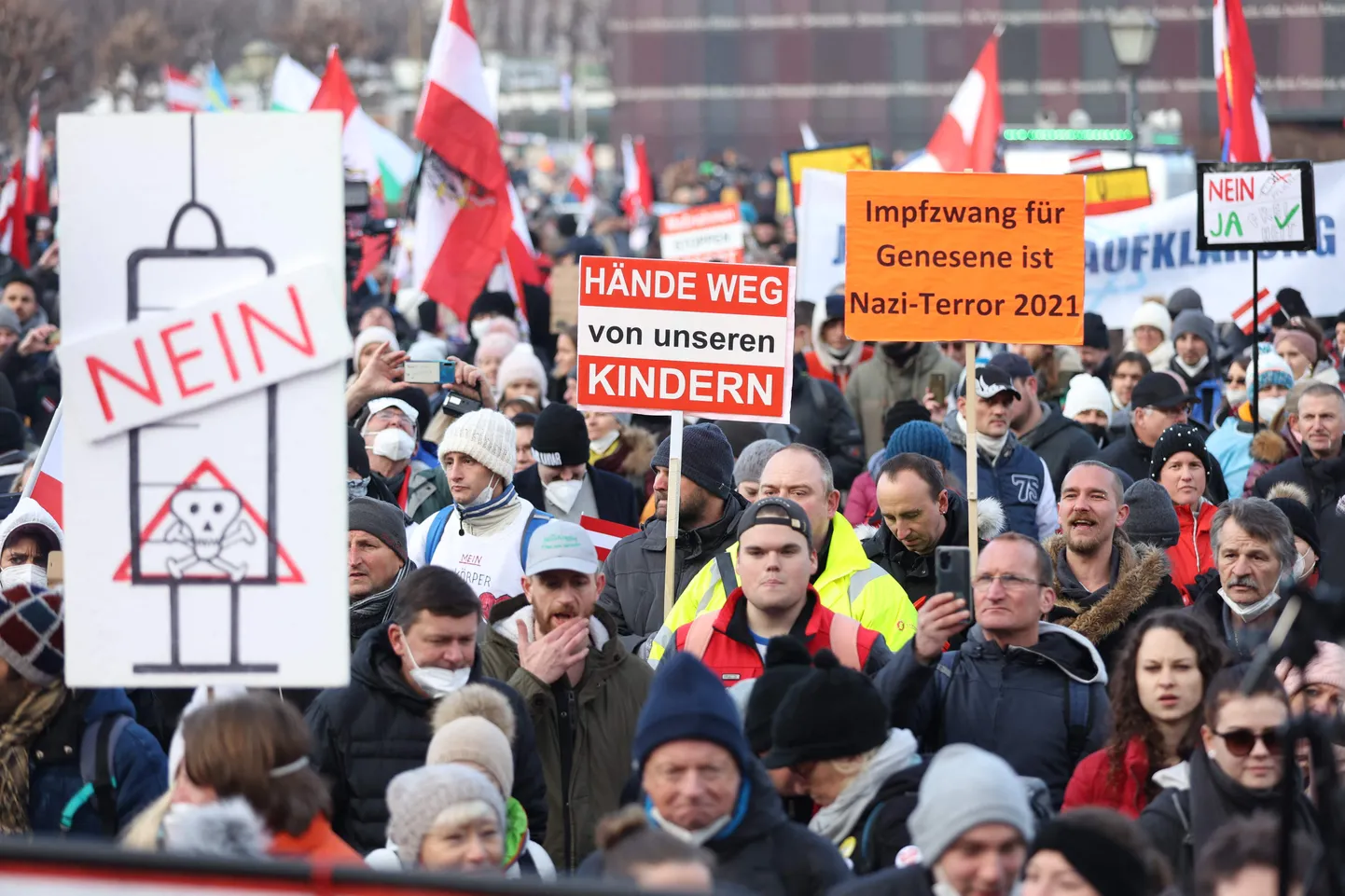 Vaktsiinivastaste meeleavaldus Austrias.