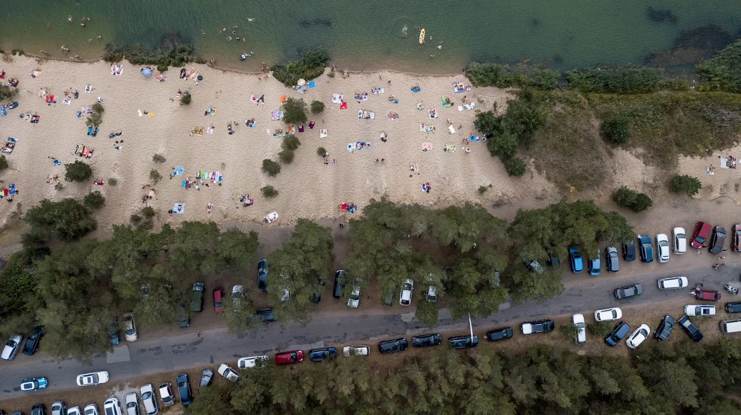 Mõned päevad tagasi tehtud aerofoto Männiku karjääri populaarsest Wakepargist.
