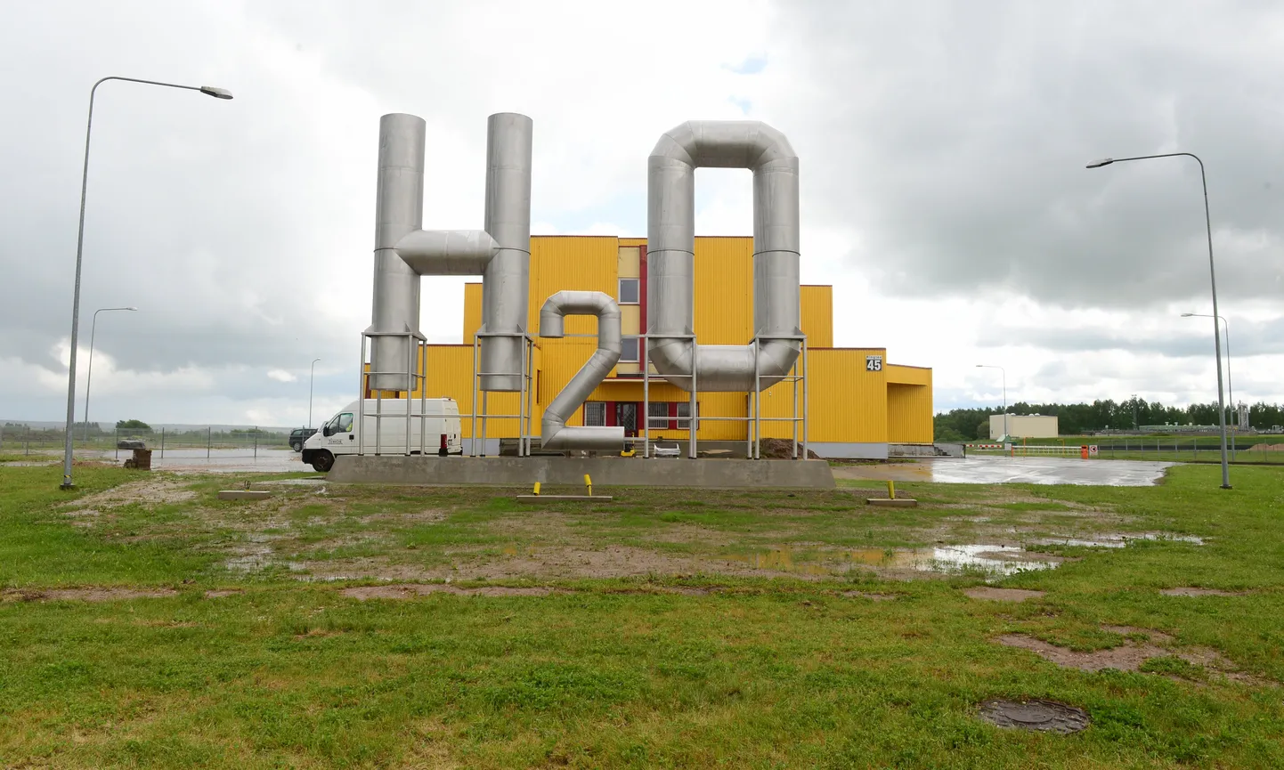 Tartu veevärgi skulptuur H20, autor Mati Karmin. Pilt on illustreeriv.