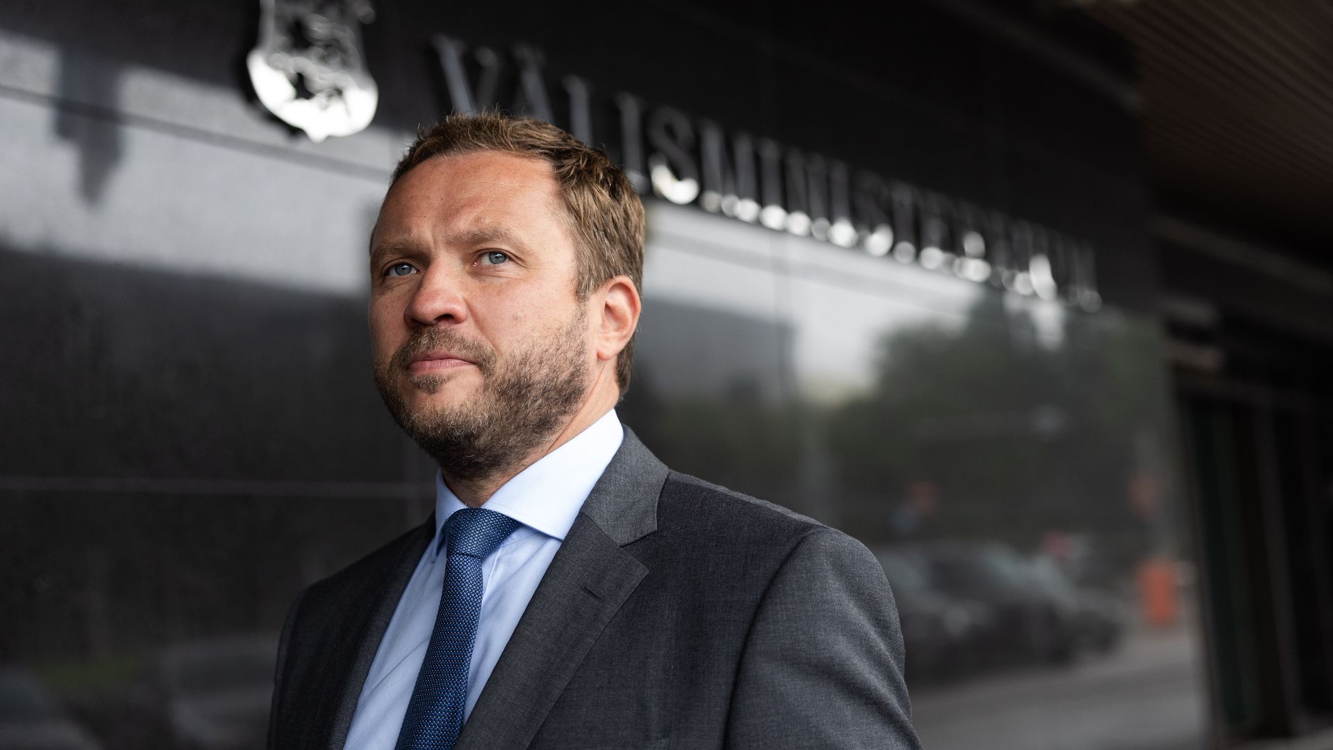 Эстония требует вернуть Украине контроль над энергообъектами