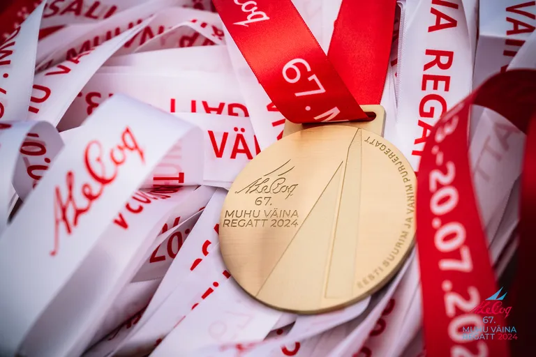 A. Le Coq 67. Muhu Väina regati medalid