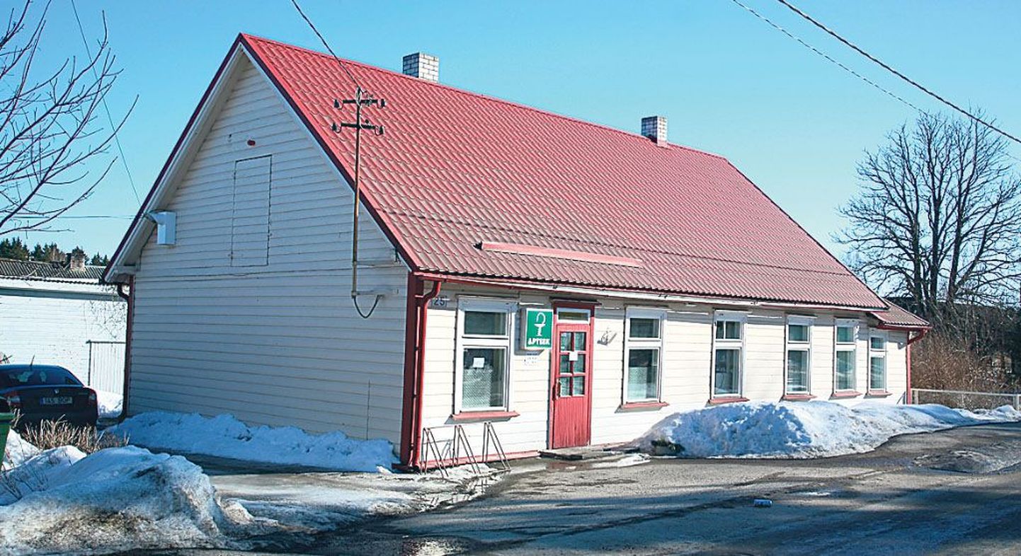 Pärnu-Jaagupi apteek asub alevi peatänavas 1950. aastast.